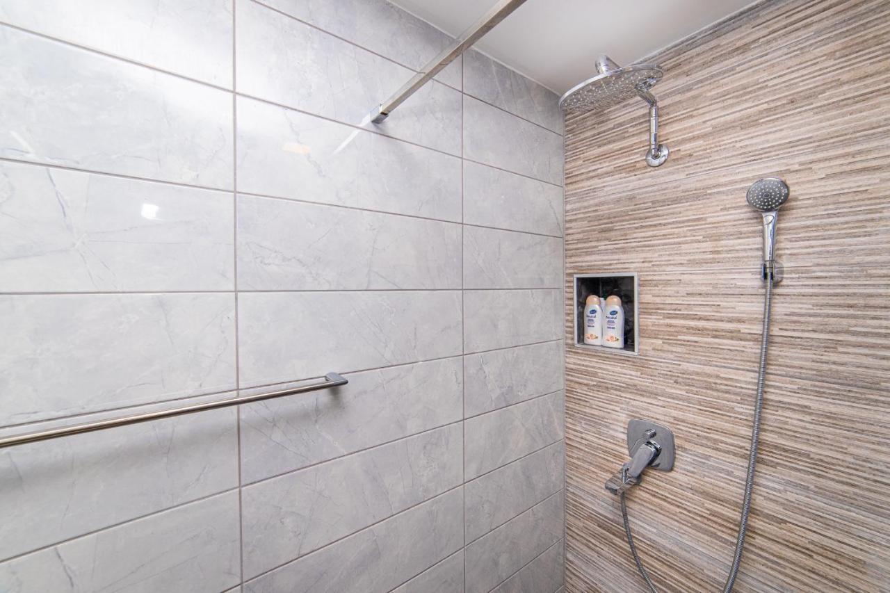 Apartment Sunrise Ploce بلوتشي المظهر الخارجي الصورة