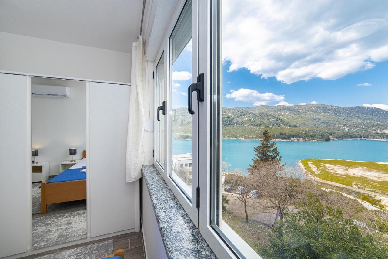 Apartment Sunrise Ploce بلوتشي المظهر الخارجي الصورة