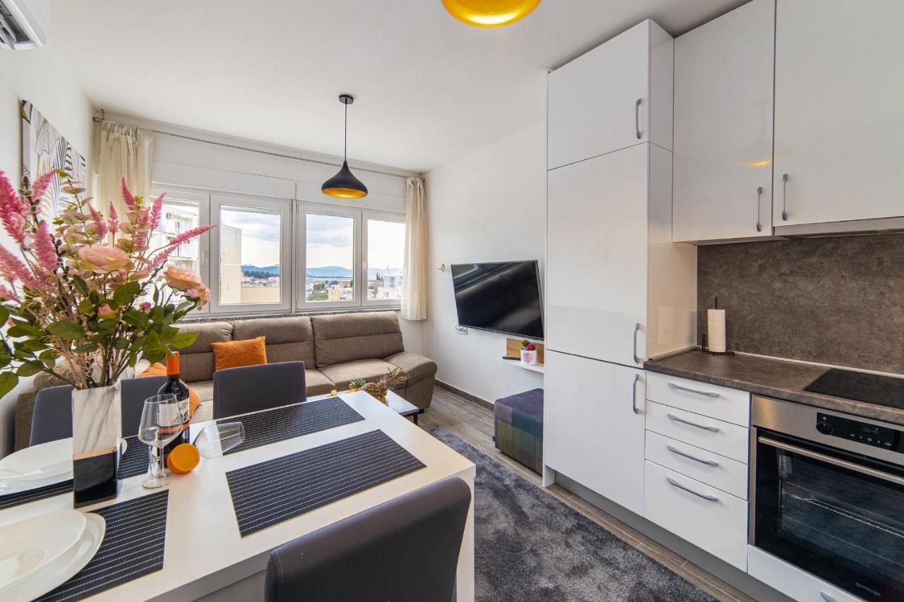 Apartment Sunrise Ploce بلوتشي المظهر الخارجي الصورة